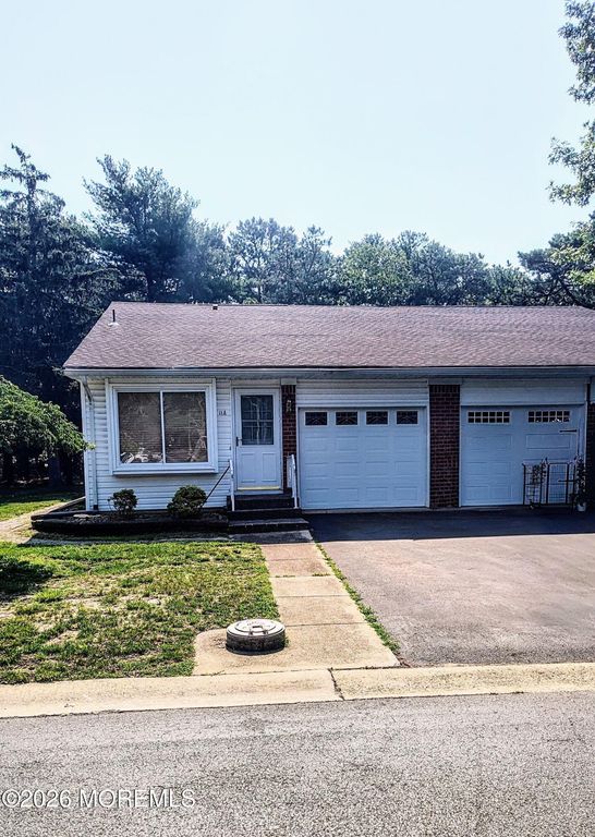 11 Columbus Boulevard A, Whiting, NJ 08759