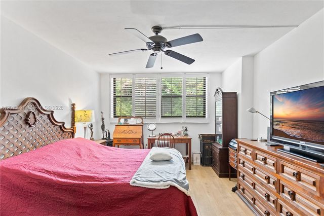 101 Ocean Lane Dr 209, Key Biscayne, FL 33149
