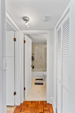 101 Ocean Lane Dr 209, Key Biscayne, FL 33149