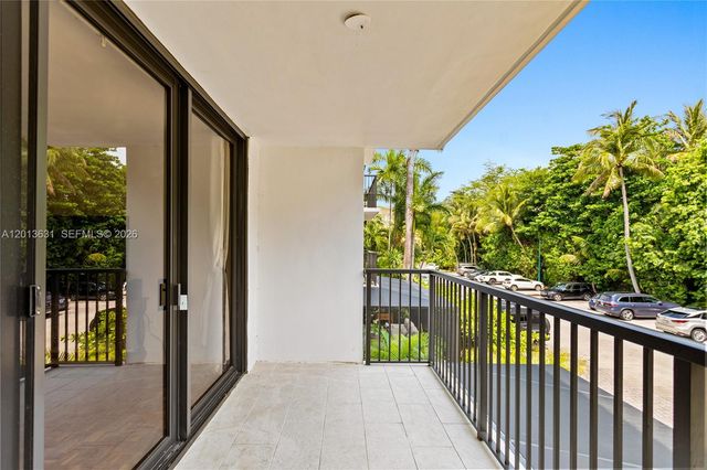 101 Ocean Lane Dr 209, Key Biscayne, FL 33149