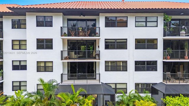 101 Ocean Lane Dr 209, Key Biscayne, FL 33149