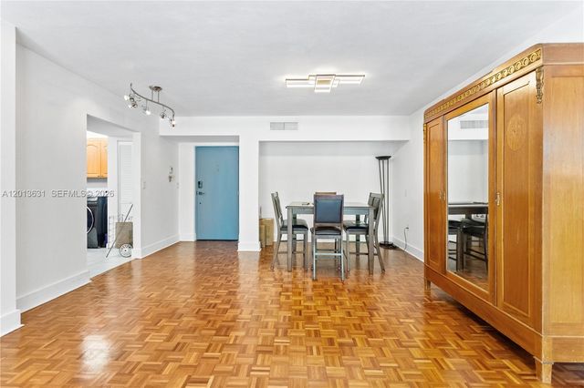101 Ocean Lane Dr 209, Key Biscayne, FL 33149