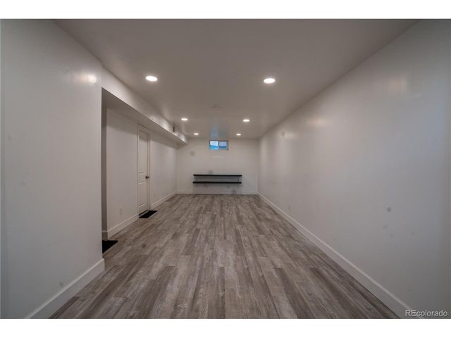92 Zenobia St, Denver, CO 80219