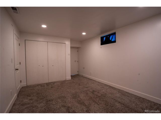 92 Zenobia St, Denver, CO 80219