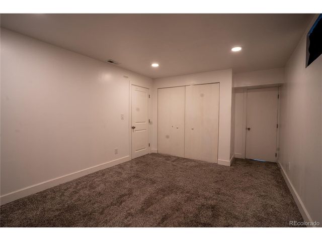 92 Zenobia St, Denver, CO 80219