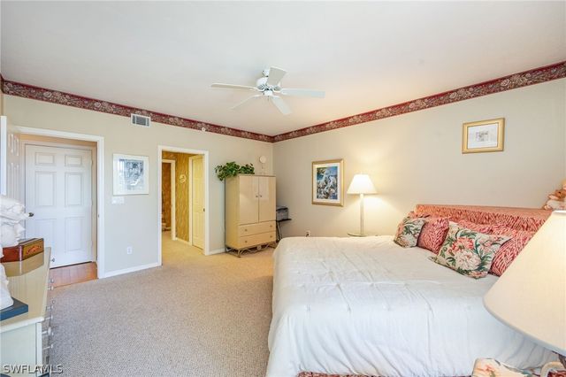 760 Waterford DR 203, Naples, FL 34113