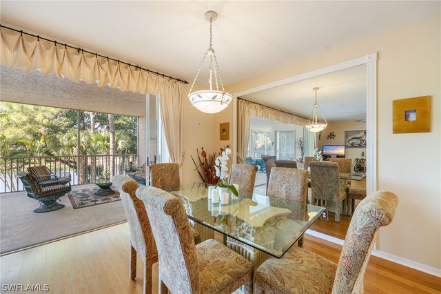 760 Waterford DR 203, Naples, FL 34113