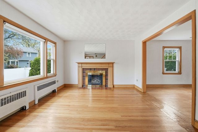 2 Ely Rd, Arlington, MA 02476