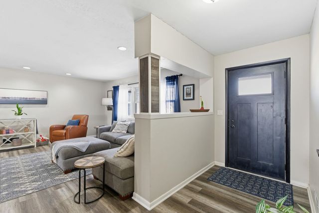 6511 E Murdock St, Wichita, KS 67206