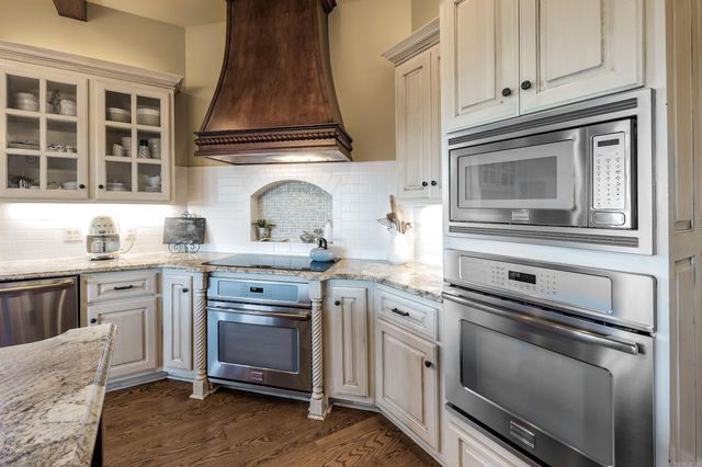 6916 Westridge Road, Little Rock, AR 72223