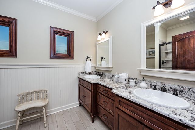 6916 Westridge Road, Little Rock, AR 72223