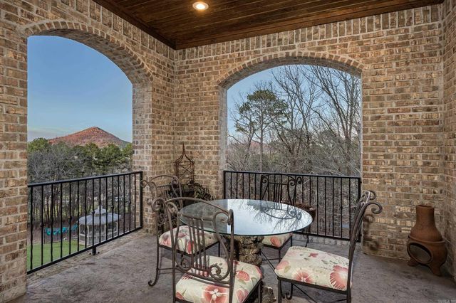 6916 Westridge Road, Little Rock, AR 72223
