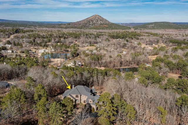 6916 Westridge Road, Little Rock, AR 72223
