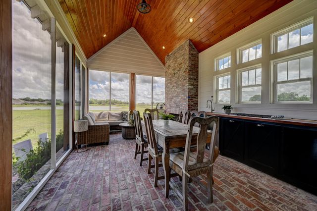 351 Waverly Road, Thibodaux, LA 70301
