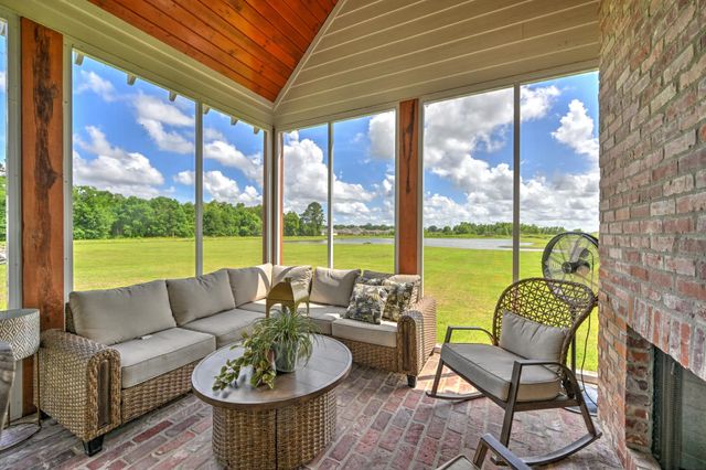 351 Waverly Road, Thibodaux, LA 70301