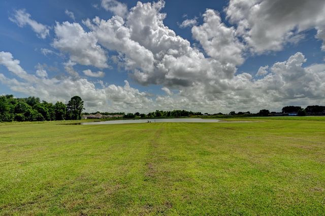 351 Waverly Road, Thibodaux, LA 70301