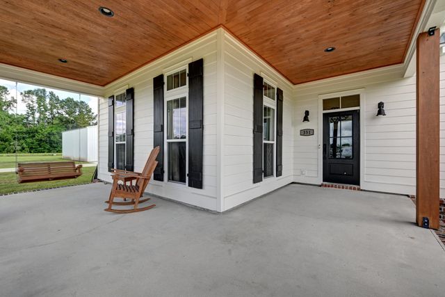 351 Waverly Road, Thibodaux, LA 70301