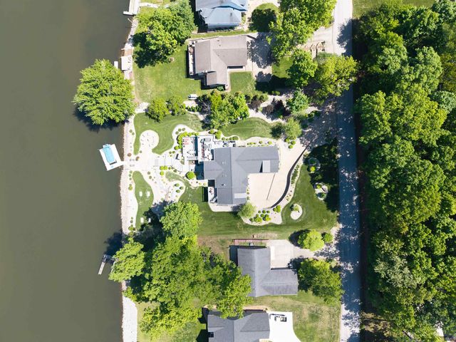 464 W PRANCER DR N, Santa Claus, IN 47579
