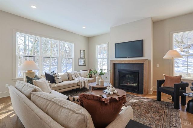 7401 Cornell Road, Montgomery, OH 45242