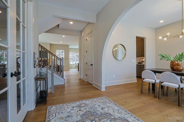 7401 Cornell Road, Montgomery, OH 45242