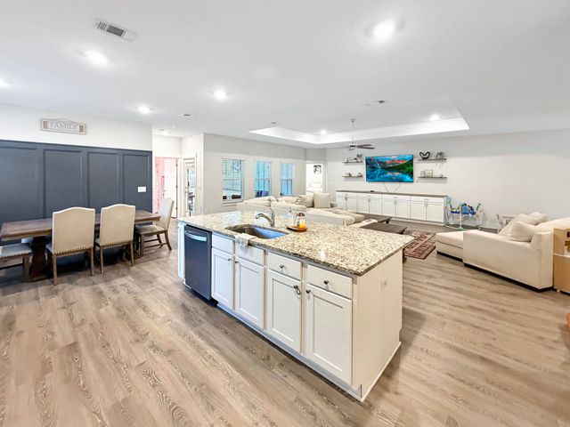 2456 Dakota Way, Crestview, FL 32536