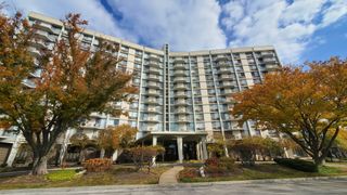 20 N Tower Road 6J, Oak Brook, IL 60523