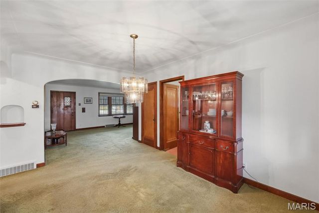 5122 Aubert Avenue, St Louis, MO 63115