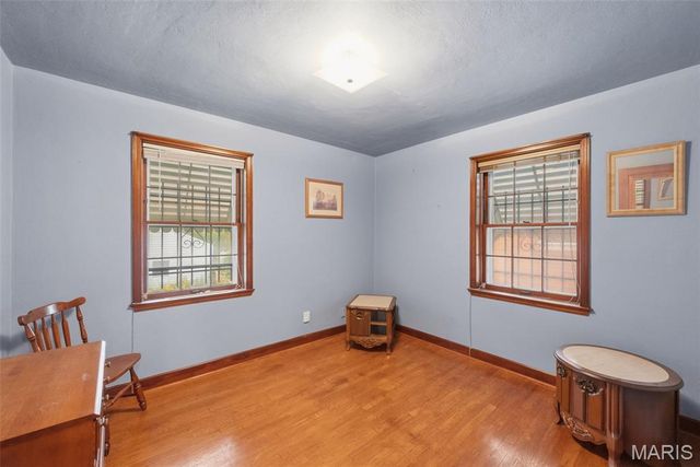 5122 Aubert Avenue, St Louis, MO 63115