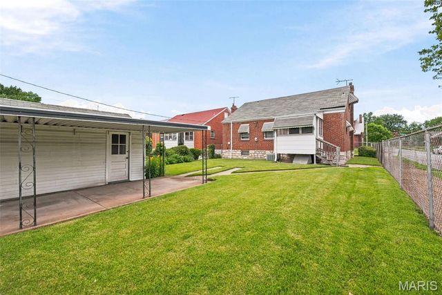 5122 Aubert Avenue, St Louis, MO 63115