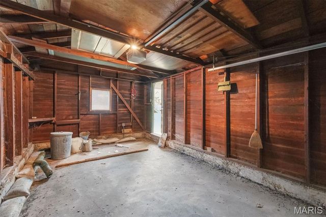5122 Aubert Avenue, St Louis, MO 63115