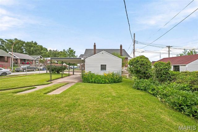 5122 Aubert Avenue, St Louis, MO 63115