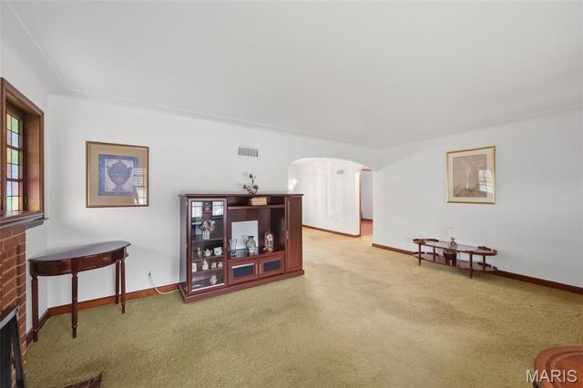 5122 Aubert Avenue, St Louis, MO 63115