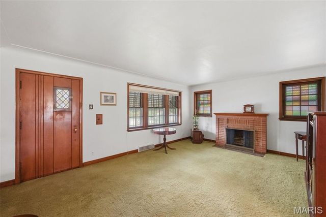 5122 Aubert Avenue, St Louis, MO 63115