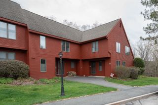 355 Lyman Batcheller Road # 8A, Hartford, VT 05059