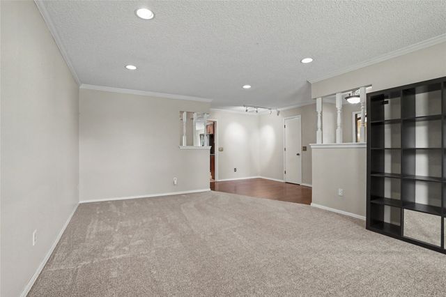 8706 E 109th Street, Tulsa, OK 74133