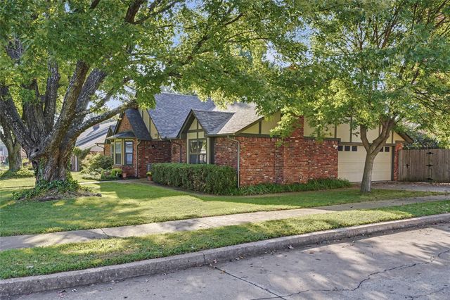 8706 E 109th Street, Tulsa, OK 74133