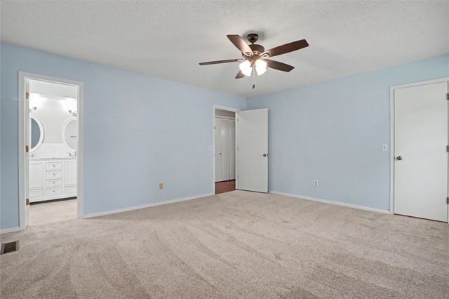 8706 E 109th Street, Tulsa, OK 74133