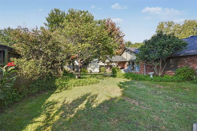 8706 E 109th Street, Tulsa, OK 74133