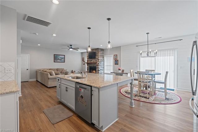 139 Snickers Court, Lexington, NC 27295