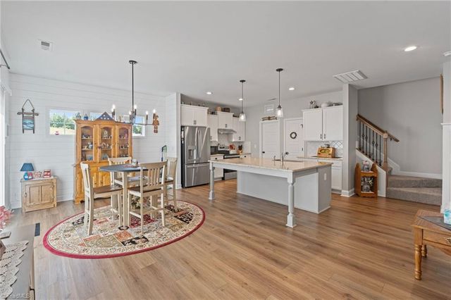 139 Snickers Court, Lexington, NC 27295