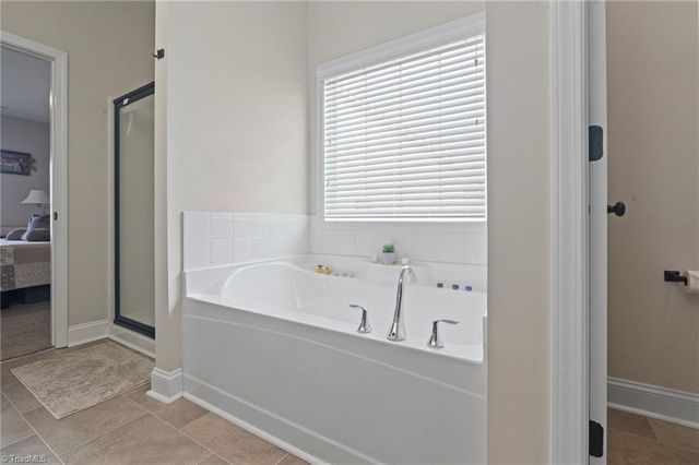 139 Snickers Court, Lexington, NC 27295