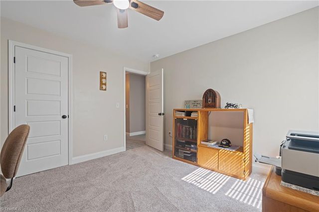 139 Snickers Court, Lexington, NC 27295