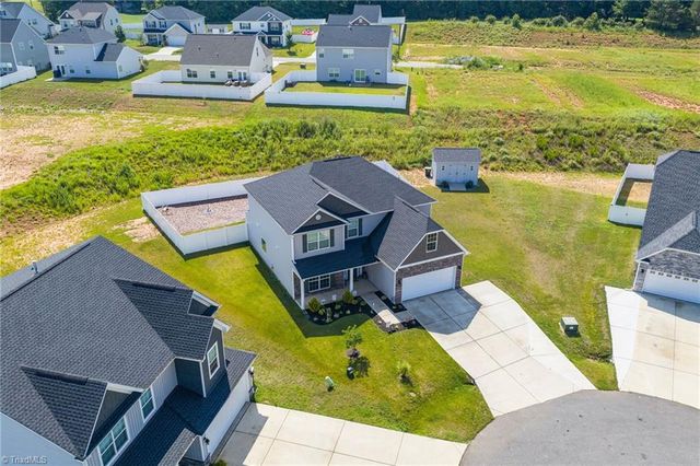 139 Snickers Court, Lexington, NC 27295