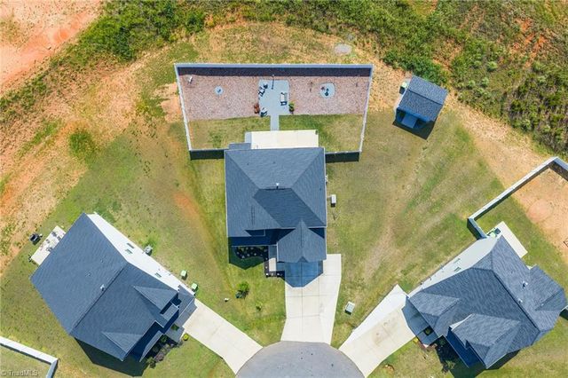 139 Snickers Court, Lexington, NC 27295