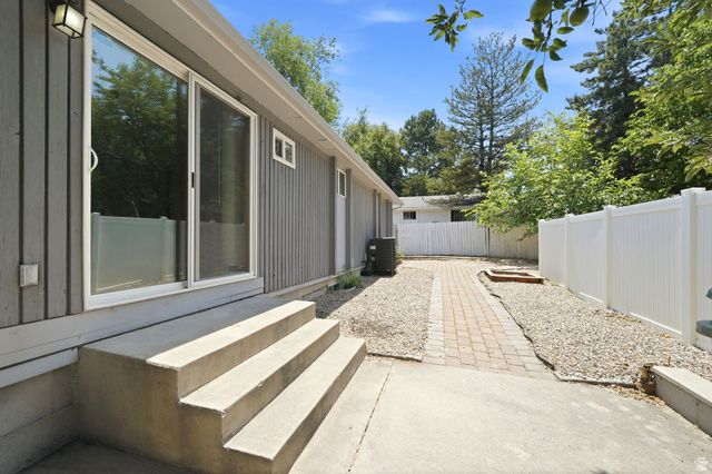4544 S STONEWOOD DR, West Valley City, UT 84119