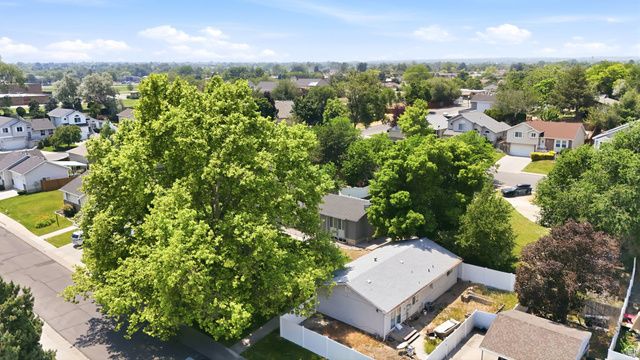 4544 S STONEWOOD DR, West Valley City, UT 84119