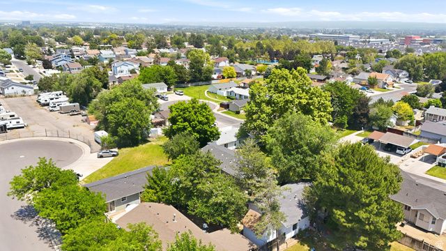 4544 S STONEWOOD DR, West Valley City, UT 84119