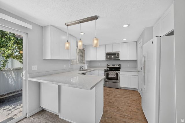 4544 S STONEWOOD DR, West Valley City, UT 84119