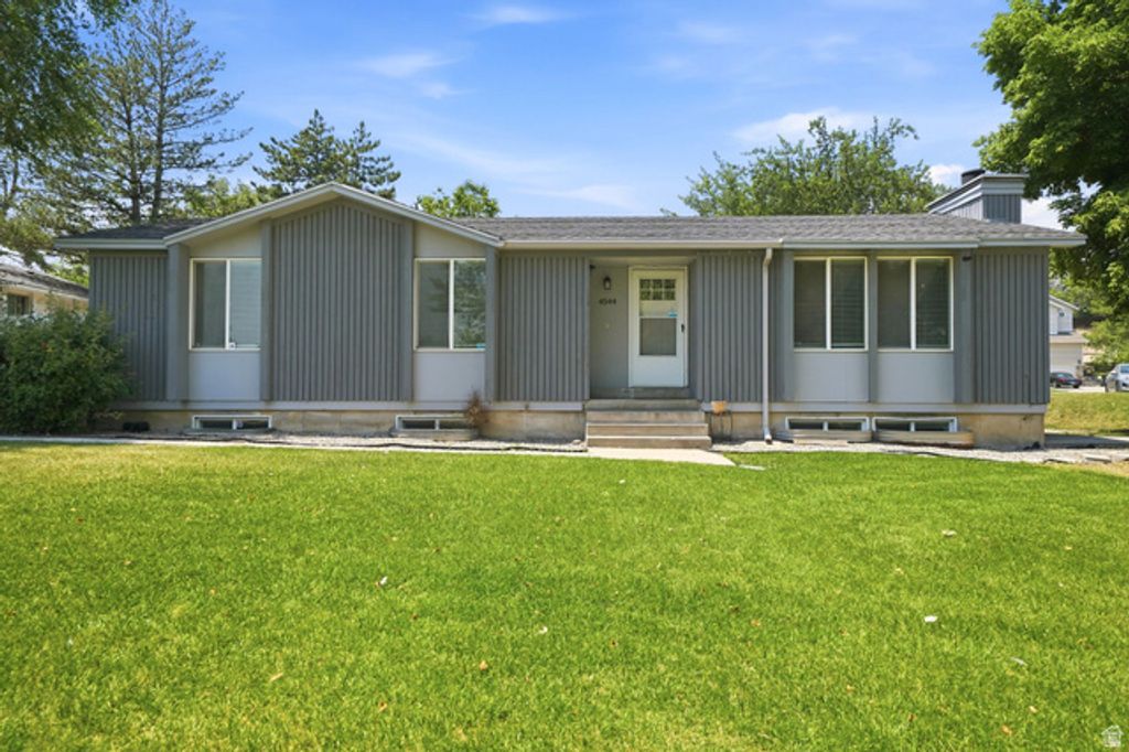 4544 S STONEWOOD DR, West Valley City, UT 84119