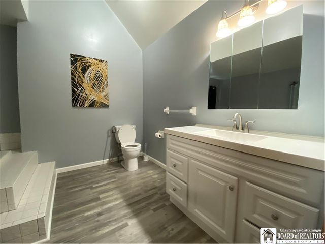 6015 Whitegate Crossing, Clarence, NY 14051